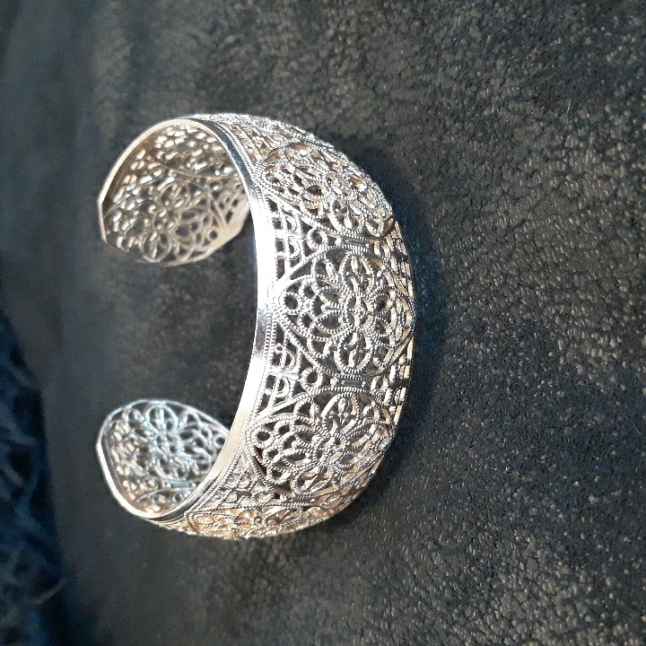 Nwot Vintage Bracelet